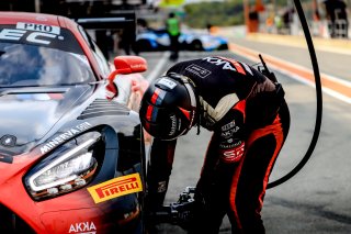 Pitlane, Pre-Qualifying
