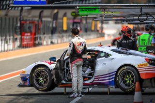 Pitlane, Pre-Qualifying
