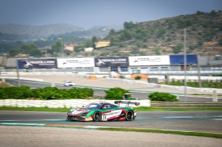 #38 Jota GBR McLaren 720 S GT3 Ben Barnicoat GBR Oliver Wilkinson GBR Pro, Qualifying
