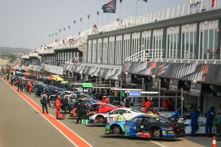 Pitlane, Qualifying
