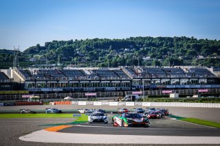 #38 Jota GBR McLaren 720 S GT3 Ben Barnicoat GBR Oliver Wilkinson GBR Pro, Race 1
