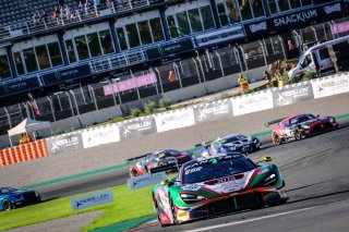 #38 Jota GBR McLaren 720 S GT3 Ben Barnicoat GBR Oliver Wilkinson GBR Pro, Race 1
