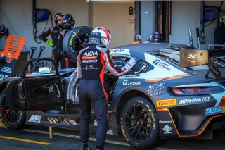 Pitlane, Race 1
