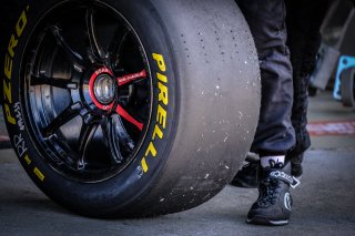 Pitlane, Race 2
