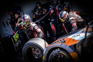 Pitlane, Race 2
