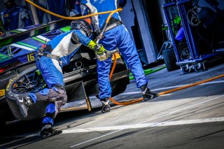 Pitlane, Race 2
