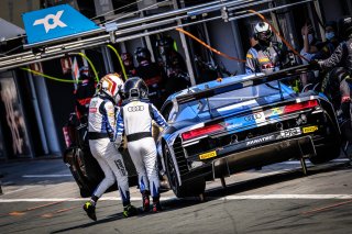 Pitlane, Race 2
