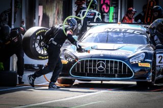 Pitlane, Race 2
