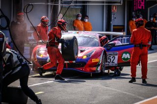 Pitlane, Race 2

