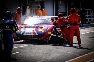 Pitlane, Race 2

