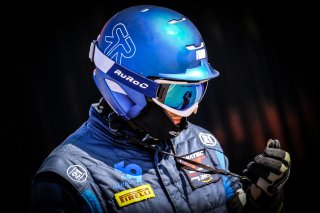 Pitlane, Race 2
