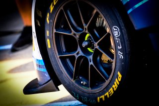 Pitlane, Race 2
