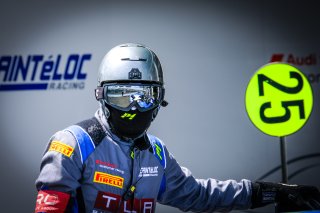 Free Practice 1, Pitlane
