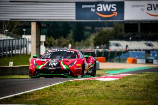 #33 Rinaldi Racing DEU Ferrari 488 GT3 Benjamin Hites CHL Patrick Kujala FIN Silver Cup, Free Practice, GT3
