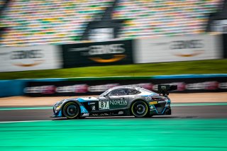 #87 AKKA ASP  FRA Mercedes-AMG GT3 Jim Pla FRA Konstantin Tereschenko RUS Silver Cup, Free Practice, GT3
