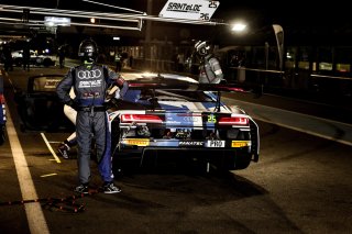 Pitlane, Pre-Qualifying
