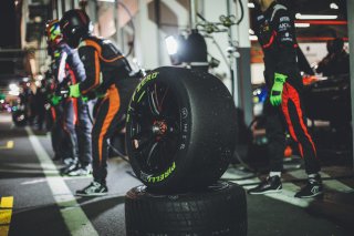 Pitlane, Race 1
