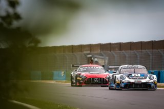 #54 Dinamic Motorsport ITA Porsche 911 GT3-R (991.II) Adrien De Leener BEL Christian Engelhart DEU Pro, Race 2
