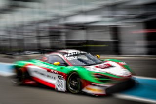 #38 Jota GBR McLaren 720 S GT3 Oliver Wilkinson GBR Ben Barnicoat GBR Pro, GT3, Pitlane, Race 2
