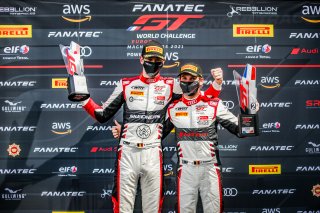 Podium, Race 2
