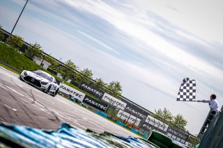 Finish, Race 2
