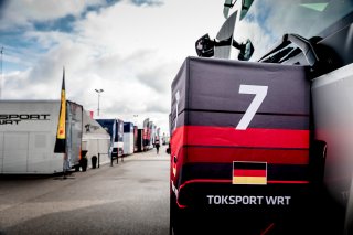 Paddock
