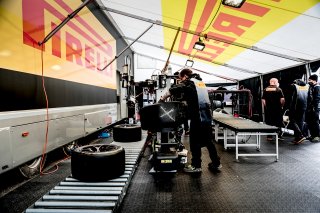 Paddock
