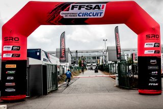 Paddock

