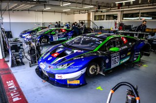 Official Test Days, Pitlane
