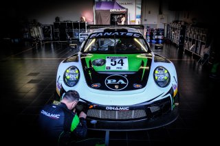 Official Test Days, Pitlane
