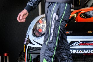 Official Test Days, Pitlane
