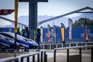 Official Test Days, Pitlane
