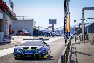 Official Test Days, Pitlane
