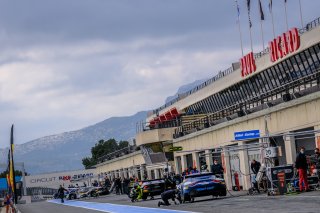 Official Test Days, Pitlane
