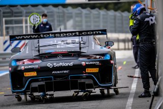 Official Test Days, Pitlane
