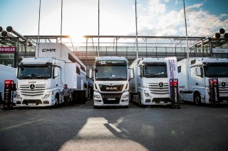 Paddock
