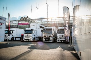 Paddock
