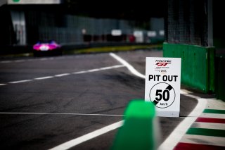 #4 HRT DEU Mercedes-AMG GT3 Maro Engel DEU Luca Stolz DEU Vincent Abril FRA -, GT3, Official Paid Test Session, Pitlane
