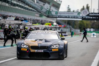 #34 Walkenhorst Motorsport DEU BMW M6 GT3 Marco Wittmann DEU Sheldon van der Linde ZAF David Pittard GBR -, GT3, Official Paid Test Session, Pitlane
