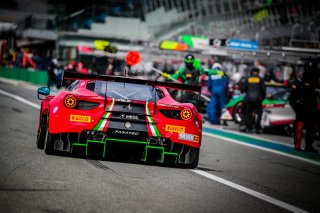 #33 Rinaldi Racing DEU Ferrari 488 GT3 Benjamin Hites CHL - - Patrick Kujala FIN Silver Cup, GT3, Official Paid Test Session, Pitlane
