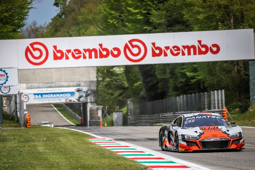 #32 Team WRT BEL Audi R8 LMS GT3 Charles Weerts BEL Dries Vanthoor BEL Kelvin van der Linde ZAF -, Official Paid Test Session
