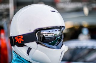 Free Practice, Pit lane
