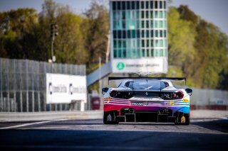 #93 SKY - Tempesta Racing GBR Ferrari 488 GT3 Chris Froggatt GBR Stefan Görig DEU Eddie Cheever ITA Pro-Am Cup, Free Practice, GT3, Pit lane
