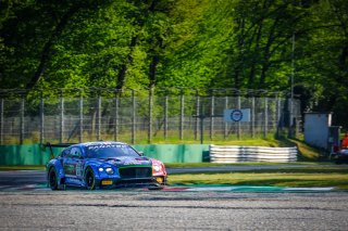 #107 CMR FRA Bentley Continental GT3 Gilles Vannelet FRA Stuart White ZAF Nelson Panciatici FRA Pro-Am Cup, Free Practice

