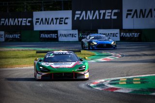 #38 JOTA GBR McLaren 720 S GT3 Ben Barnicoat GBR Oliver Wilkinson GBR Rob Bell GBR Pro Cup, Free Practice
