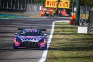 #4 HRT DEU Mercedes-AMG GT3 Maro Engel DEU Luca Stolz DEU Vincent Abril FRA Pro Cup, Free Practice

