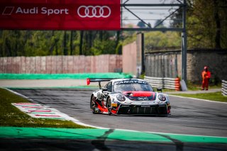#56 Dinamic Motorsport ITA Porsche 911 GT3-R (991.II) Andrea Rizzoli ITA Mikkel O. Pedersen DNK Romain Dumas FRA Pro Cup, GT3, Pre-Qualifying
