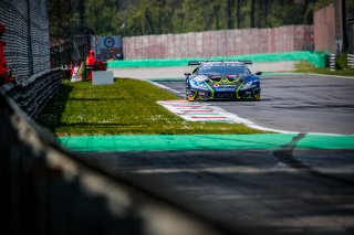 #77 Barwell Motorsport GBR Lamborghini Huracan GT3 Evo Adrian Amstutz CHE Miguel Ramos PRT Henrique Chaves PRT Pro-Am Cup, GT3, Pre-Qualifying
