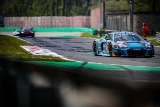 #26 Sainteloc Racing FRA Audi R8 LMS GT3 Markus Winkelhock DEU Finlay Hutchison GBR Frederic Vervisch BEL Pro Cup, GT3, Pre-Qualifying

