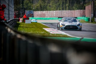 #40 SPS automotive performance DEU Mercedes-AMG GT3 Yannick Mettler CHE Jordan Love AUS Miklas Born CHE Silver Cup, GT3, Pre-Qualifying
